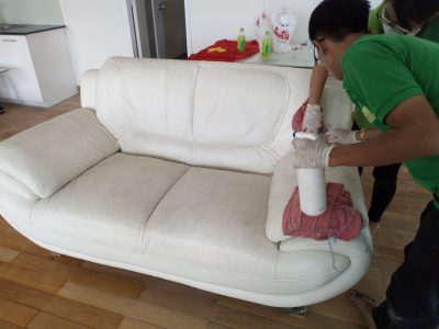 dịch-vụ-vệ-sinh-ghế-da-văn-phòng-công-ty
