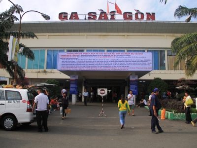 dịch-vụ-vệ-sinh-nhà-ga-tau-hoả-sau-xây-dưng-tại-tphcm