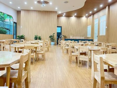 dịch-vụ-đánh-bóng-sàn-nhựa-vinyl-giả-gỗ-nhà-hàng